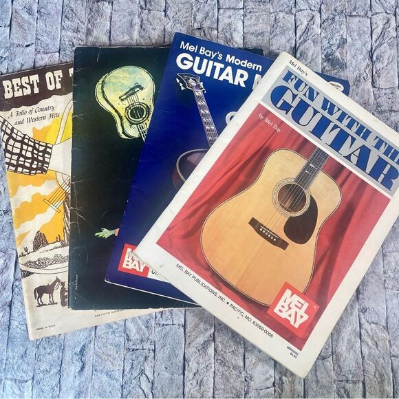 Fun with the Guitar Bundle of 4 Music Books for Acoustic Guitar - Picture 1 of 9